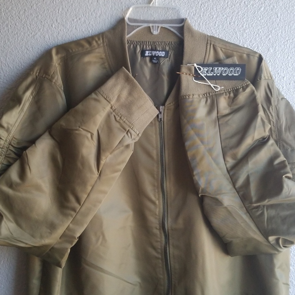 Jacket - Picture 3 of 3